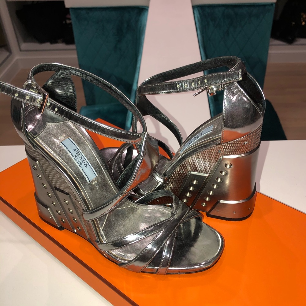 Prada wedge metalic sandals 37.5